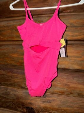 Girls' Hot Pink One-Piece Swimsuit with Front Cutout NWT Size M(8)